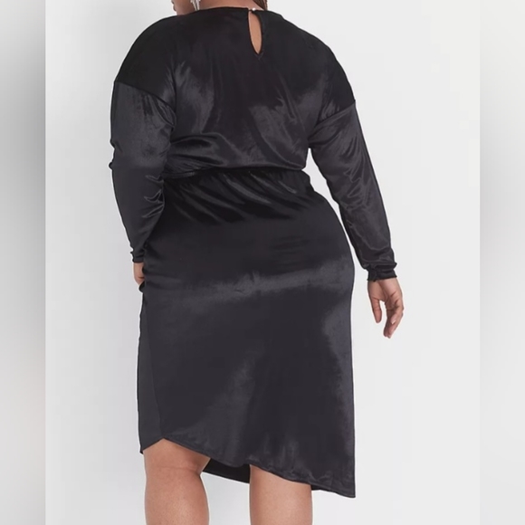 Wrap Dress, Asym Hem, Black Velvet, Size 26/28, By Lane Bryant. - Picture 2 of 5